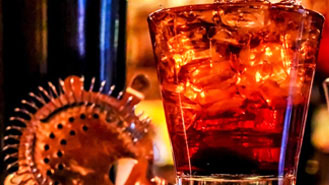 4 Butterscotch Schnapps Cocktail Recipes That'll Have You Smiling